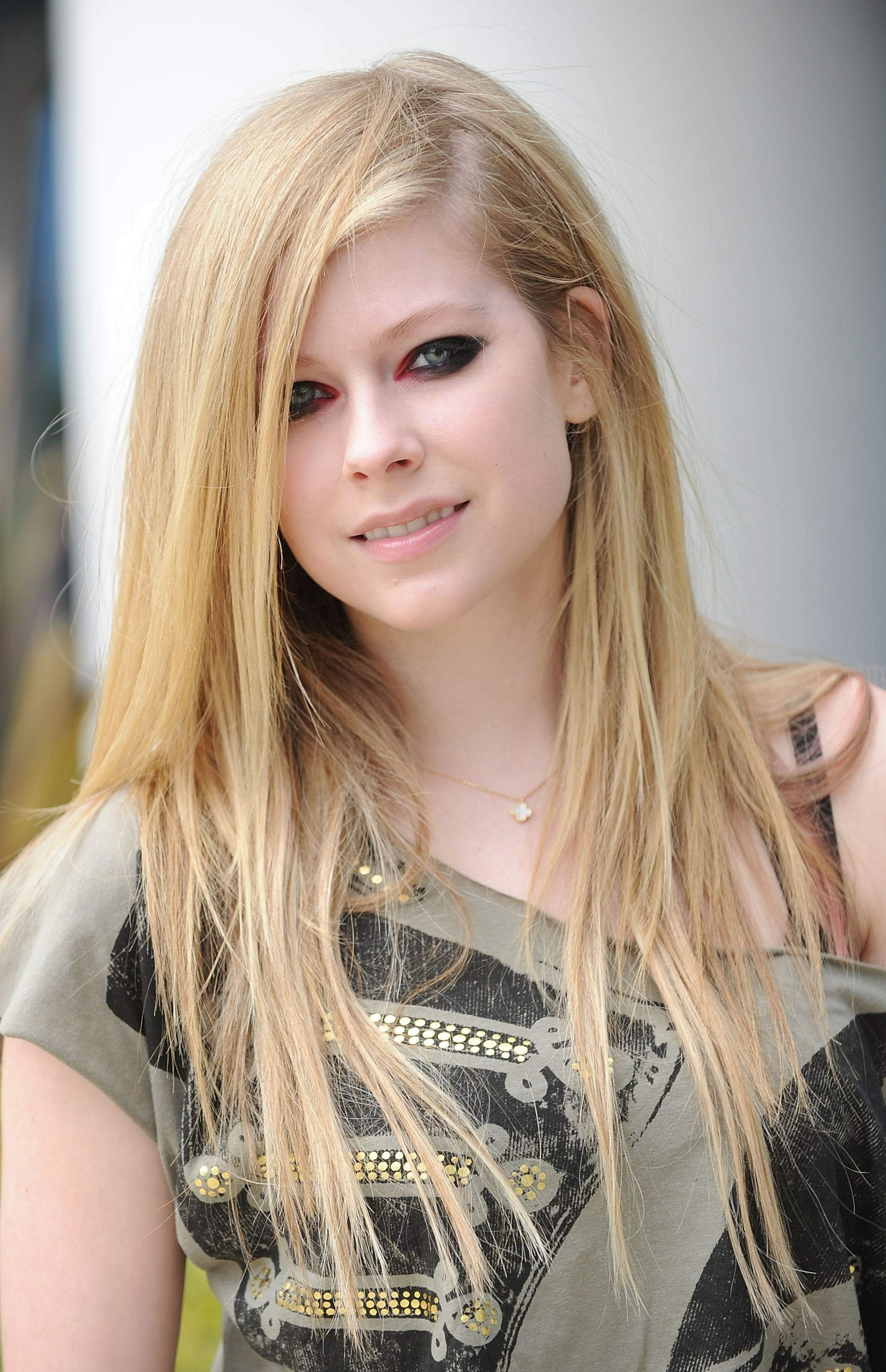 Avril Lavigne Out and About In Los Angeles 1